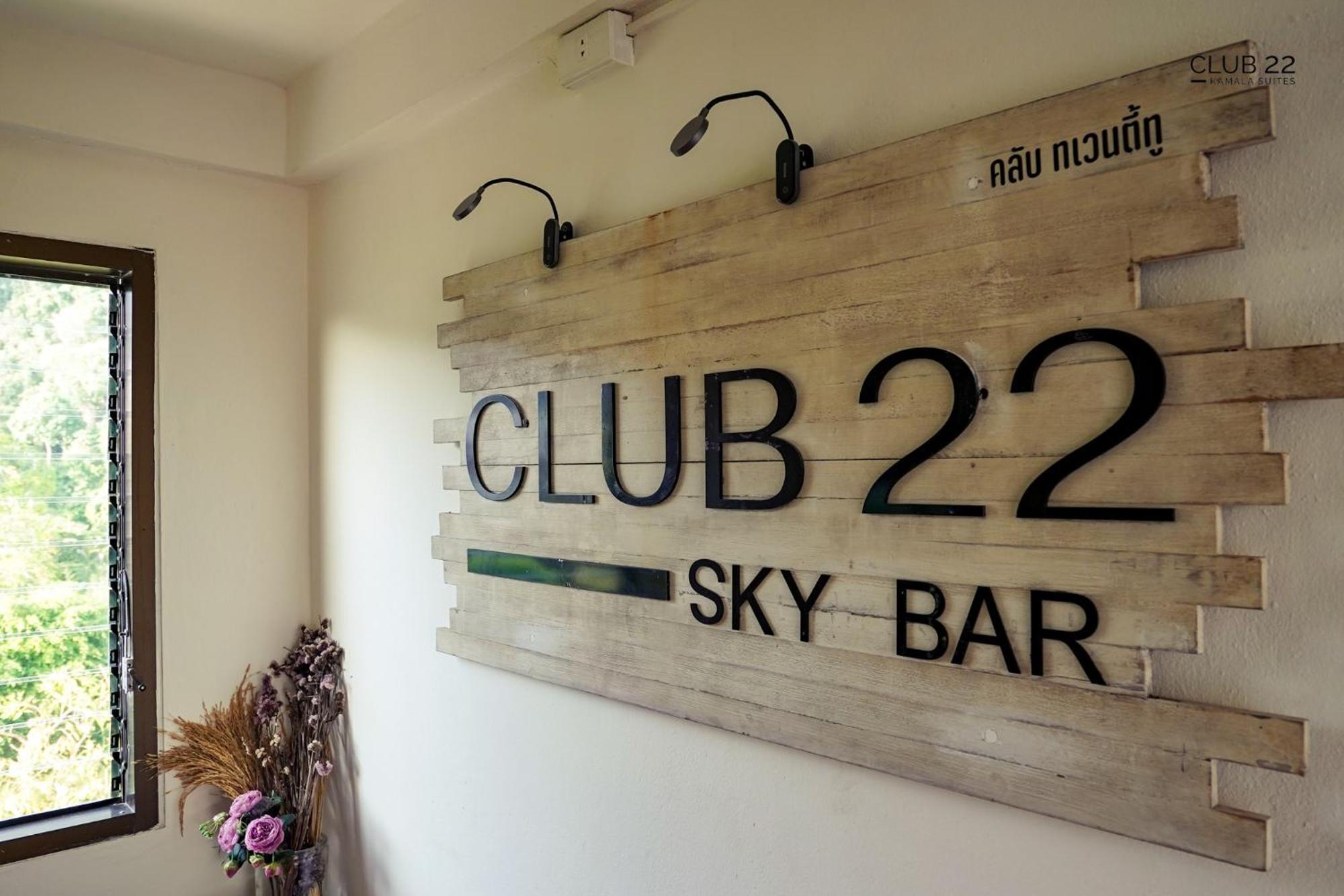 Club22 Kamala Suites, Pantai Kamala Luaran gambar
